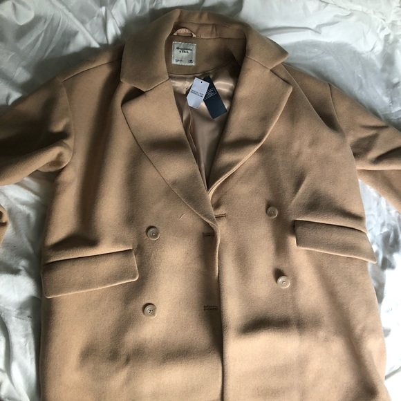 Short wool blend coat - Picture 2 of 5